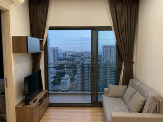 For sale 1 bed condo in Phaya Thai, Bangkok