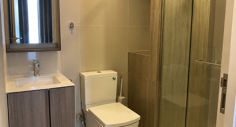 For sale 1 bed condo in Phaya Thai, Bangkok