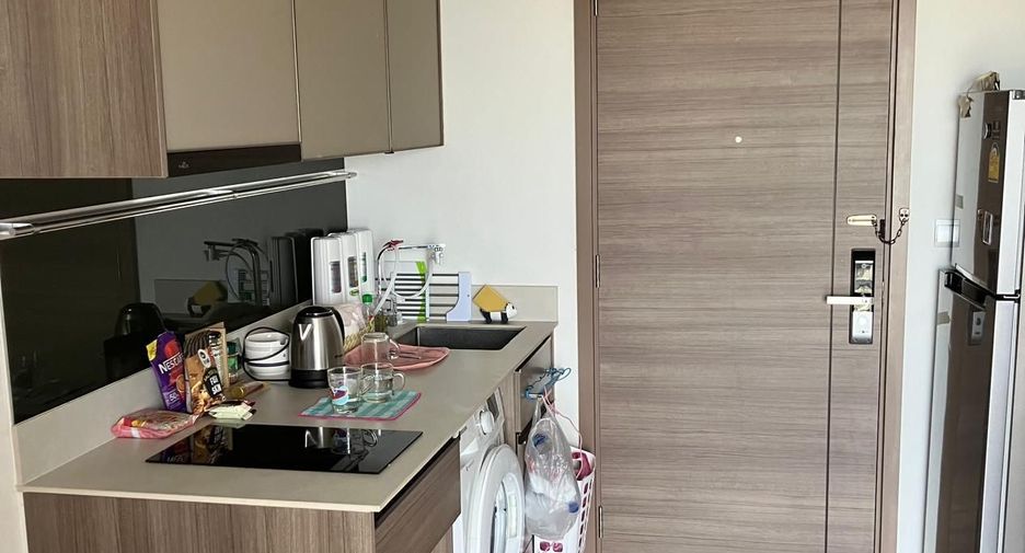 For sale 1 bed condo in Phaya Thai, Bangkok