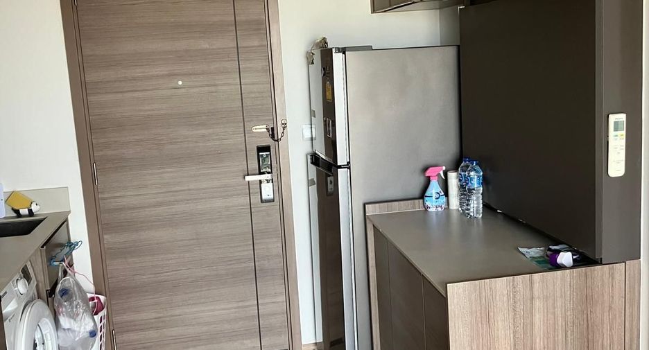For sale 1 bed condo in Phaya Thai, Bangkok