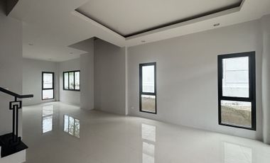 For sale 3 bedrooms townhouse in Mueang Phuket, Phuket