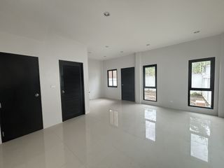 出售 3 卧室 联排别墅 在 Phuket Town, 普吉