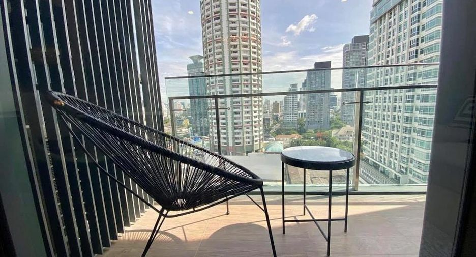 Wohnung zur Miete mit 2 Zimmer in Khlong Toei, Bangkok