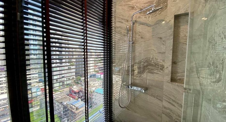 Wohnung zur Miete mit 2 Zimmer in Khlong Toei, Bangkok