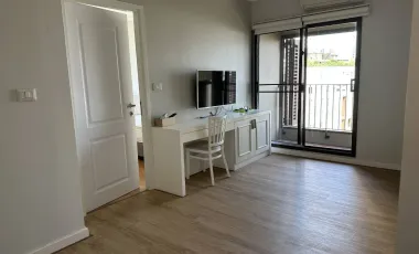 À vendre 1 chambre condo à Khlong Toei, Bangkok