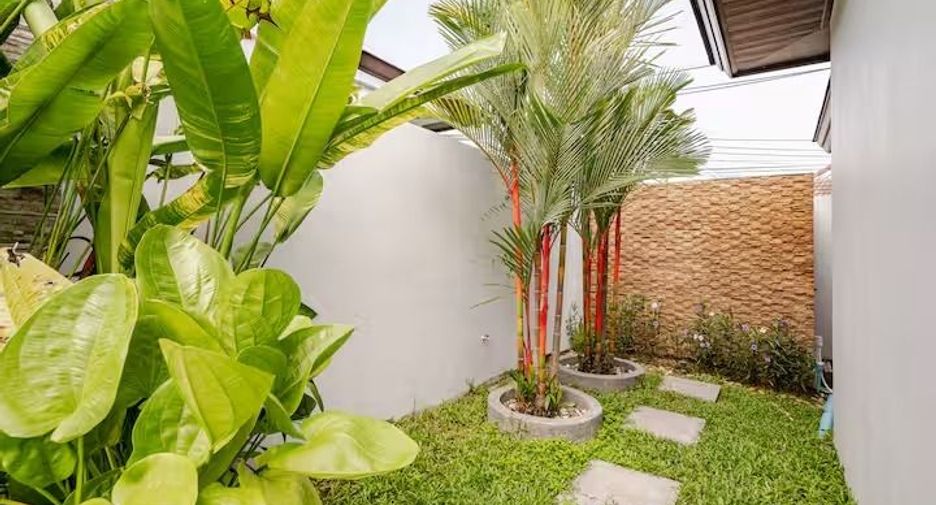 For rent 4 bedrooms villa in Thalang, Phuket