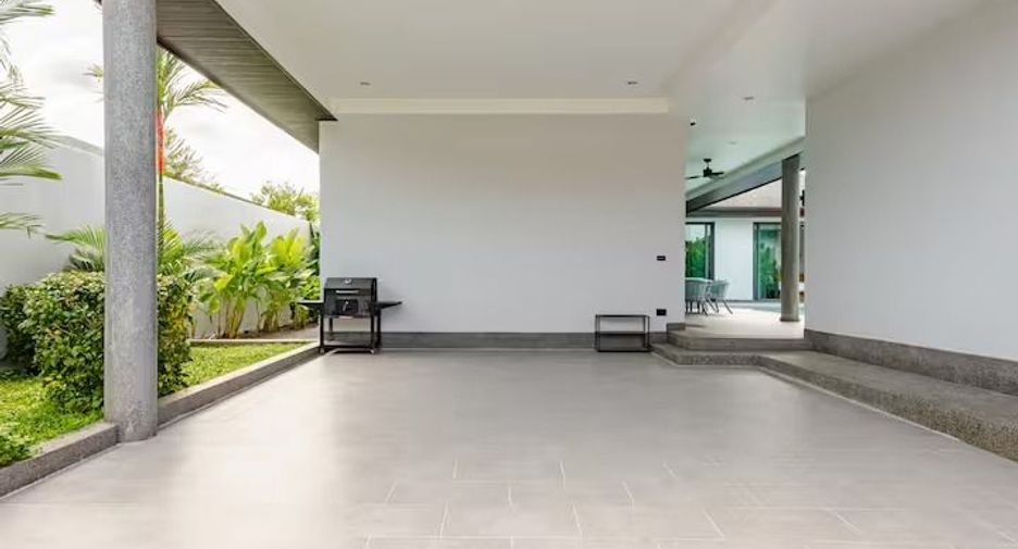 For rent 4 bedrooms villa in Thalang, Phuket