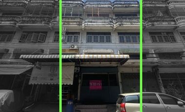 For sale 3 bedrooms retail Space in Bang Bon, Bangkok