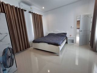 À vendre 3 chambres villa à Cha Am, Phetchaburi