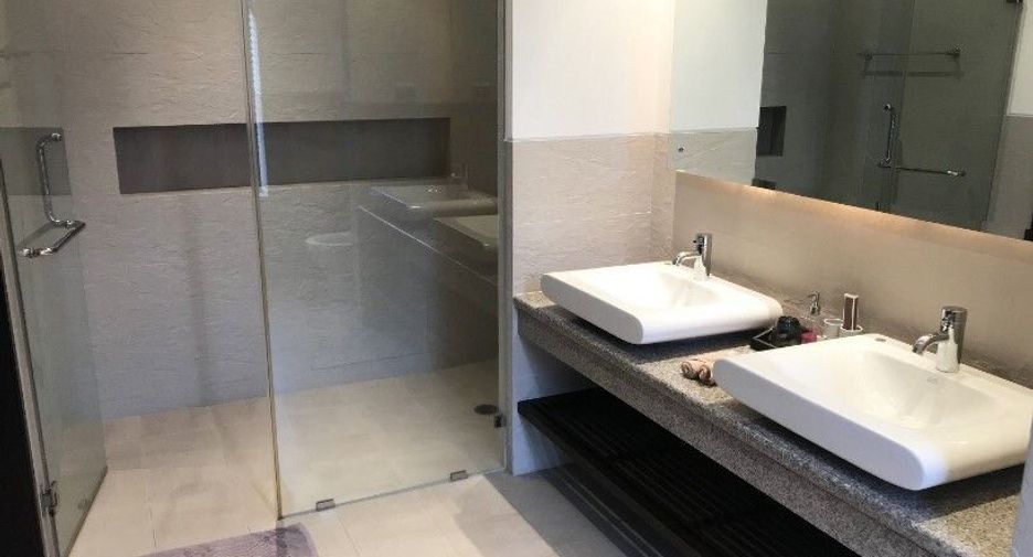 For sale and for rent 3 bedrooms condo in Thalang, Phuket