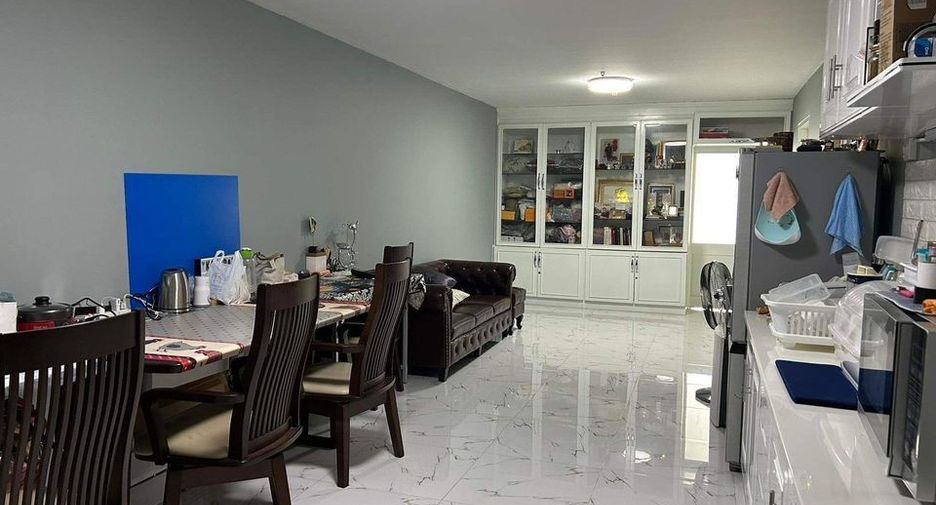 For sale 1 bed condo in Bang Rak, Bangkok
