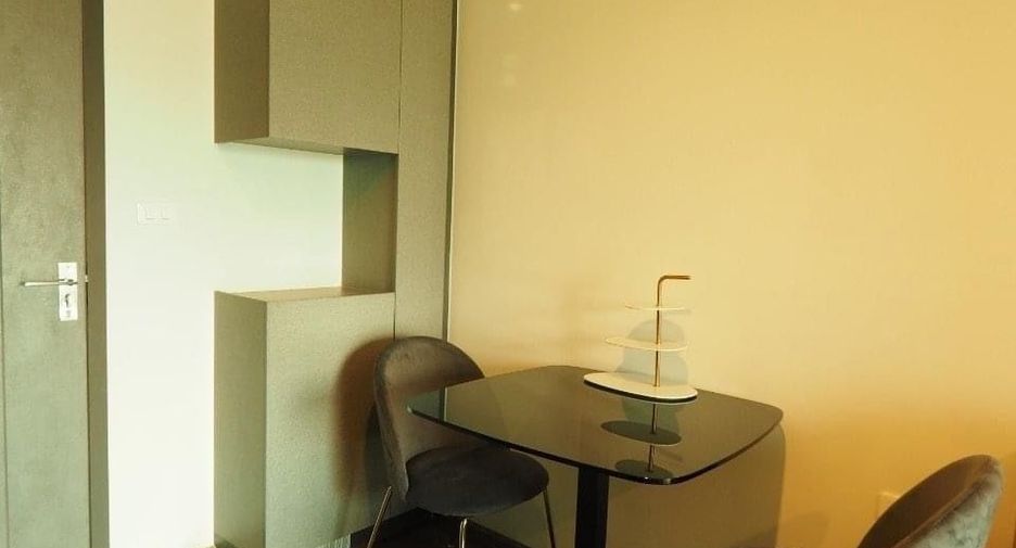 For rent 1 bed condo in Phra Khanong, Bangkok