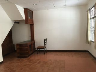 Продажа и аренда 3 спальни таунхаус в Чатучак, Бангкок