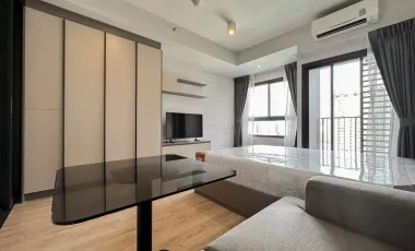 For rent 1 bed condo in Huai Khwang, Bangkok