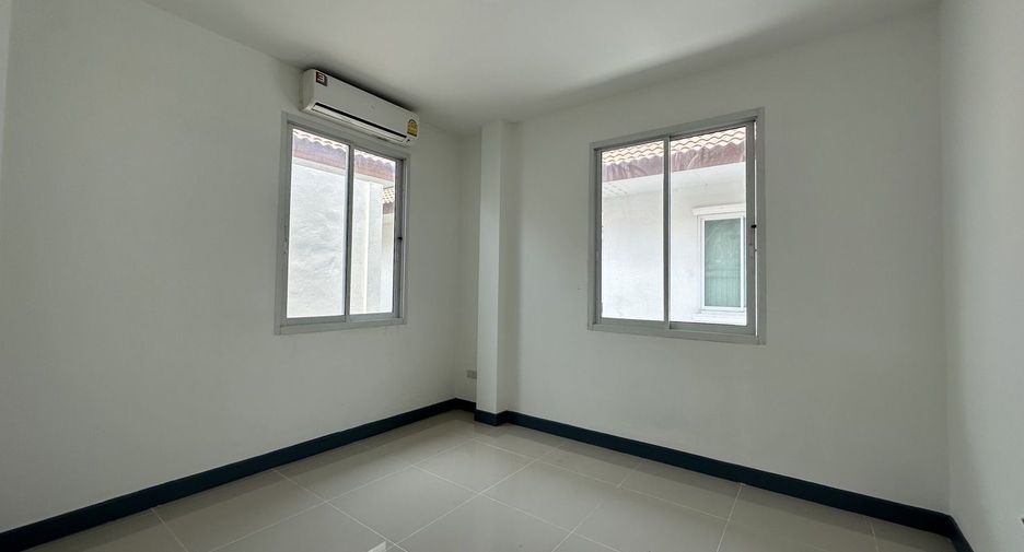 For sale 4 bedrooms house in Bang Phli, Samut Prakan