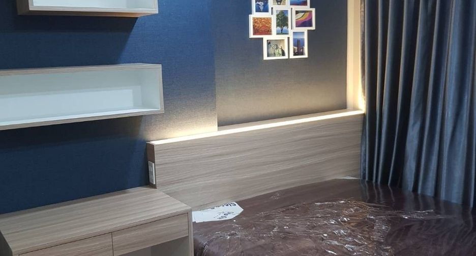 For sale 1 bed condo in Phra Khanong, Bangkok