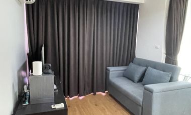 For sale 2 bedrooms condo in Phaya Thai, Bangkok