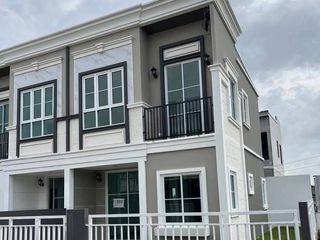 Продажа 3 спальни таунхаус в Phra Pradaeng, Самутпракан