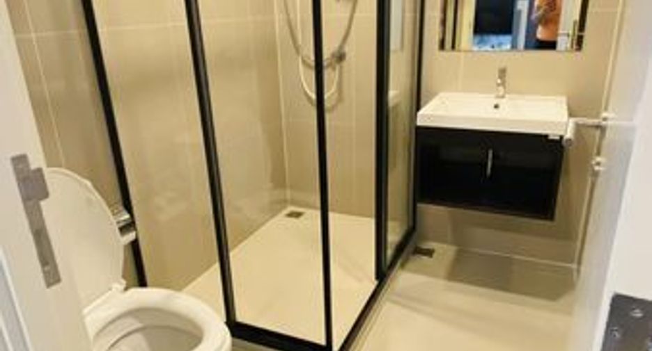 For rent 1 bed condo in Bang Kapi, Bangkok