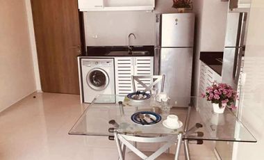 Condo en alquiler de 1 habitaciones en Khlong Toei, Bangkok