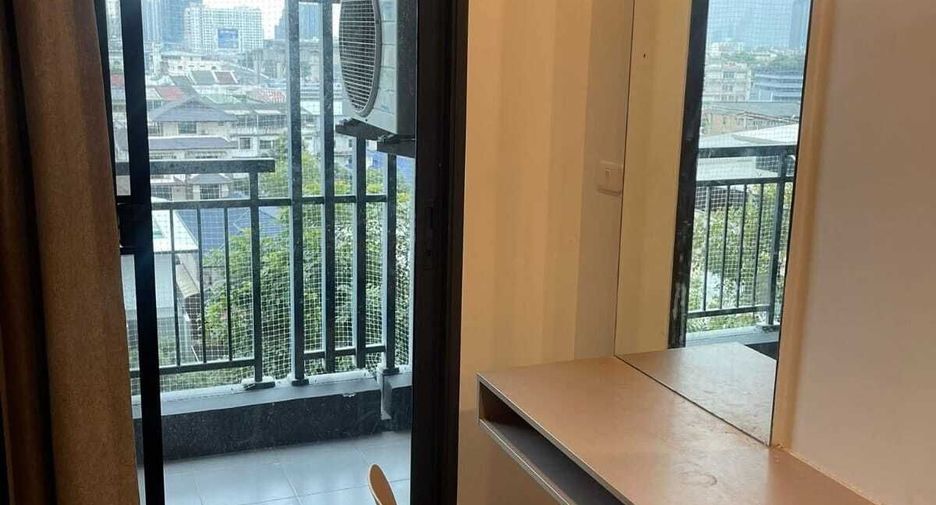 For rent 1 bed condo in Bangkok Yai, Bangkok