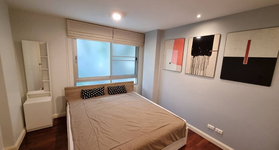 For sale and for rent 2 bedrooms condo in Watthana, Bangkok
