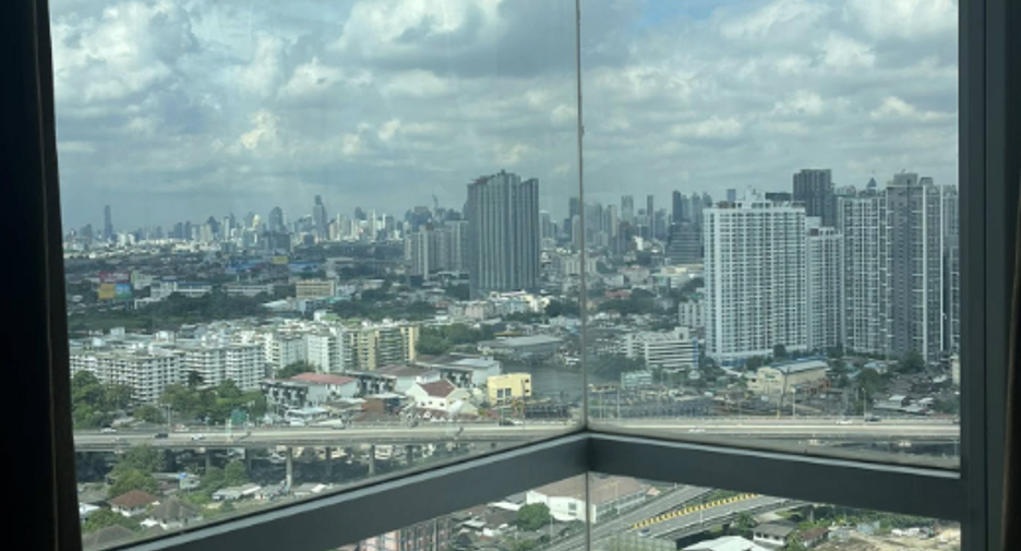 Wohnung zur Miete mit 2 Zimmer in Phra Khanong, Bangkok