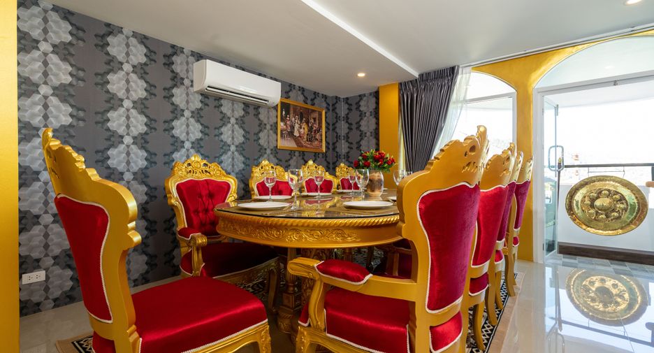For sale 8 bedrooms villa in Kathu, Phuket