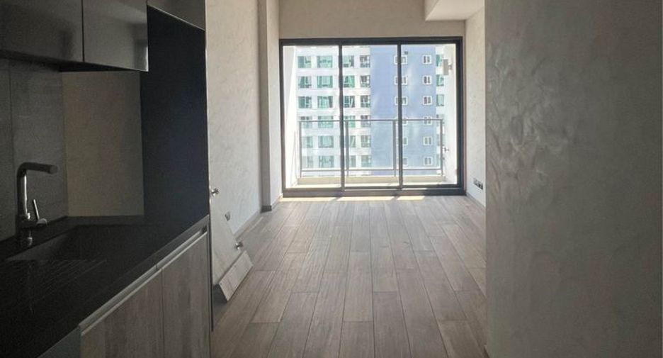 For sale 1 bed condo in Watthana, Bangkok