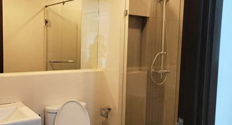 For rent 1 bed condo in Sathon, Bangkok