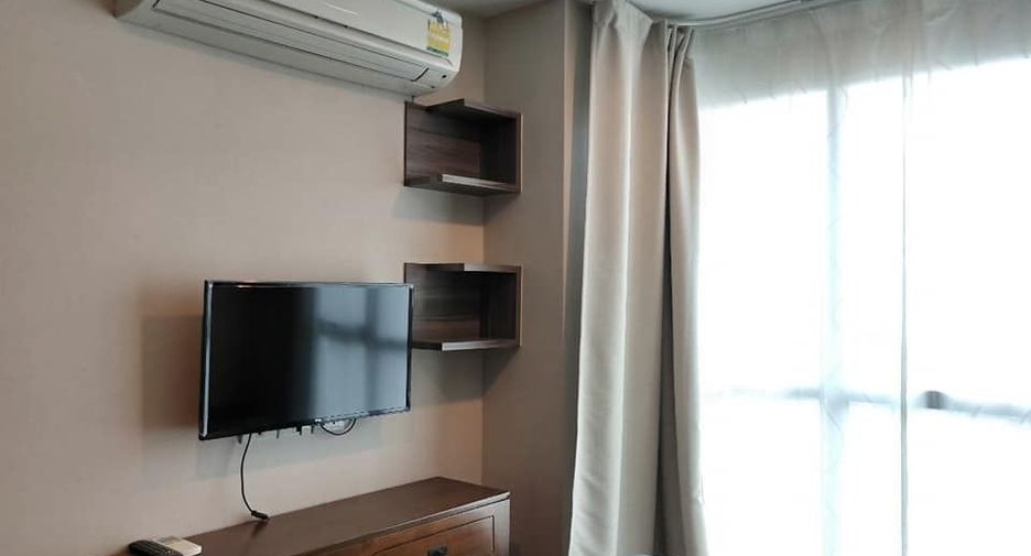 For rent 1 bed condo in Sathon, Bangkok