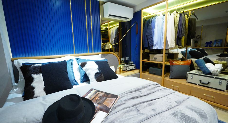 For sale 2 bedrooms condo in Bang Rak, Bangkok