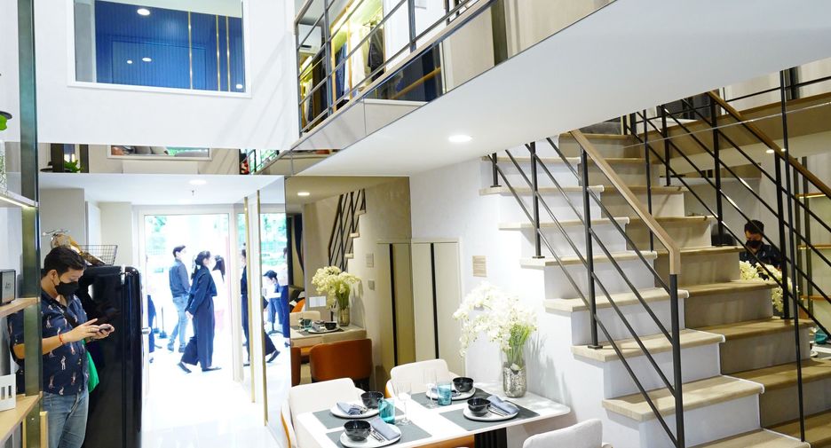 For sale 2 bedrooms condo in Bang Rak, Bangkok