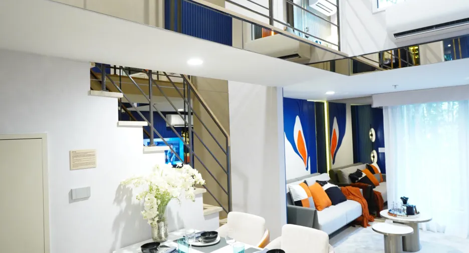For sale 2 bedrooms condo in Bang Rak, Bangkok