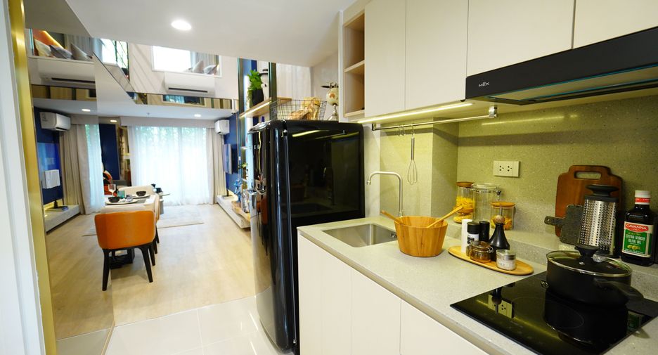 For sale 2 bedrooms condo in Bang Rak, Bangkok