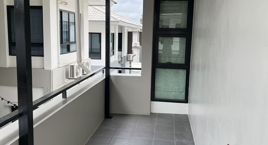 For sale and for rent 3 bedrooms house in Si Racha, Chonburi
