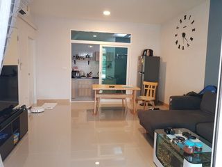 For sale and for rent 3 bedrooms townhouse in Don Mueang, Bangkok
