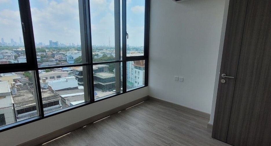 For sale 3 bedrooms condo in Phaya Thai, Bangkok