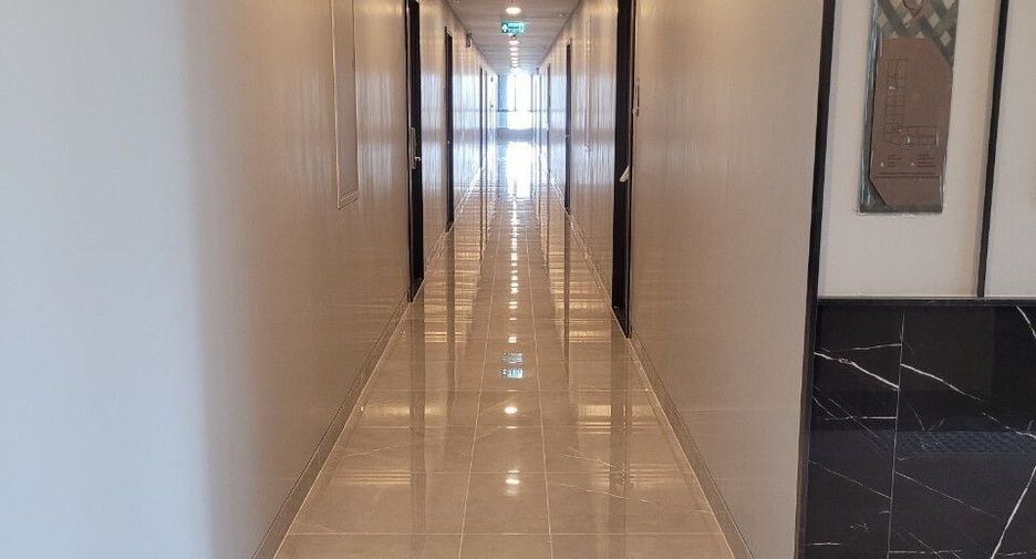 For sale 3 bedrooms condo in Phaya Thai, Bangkok