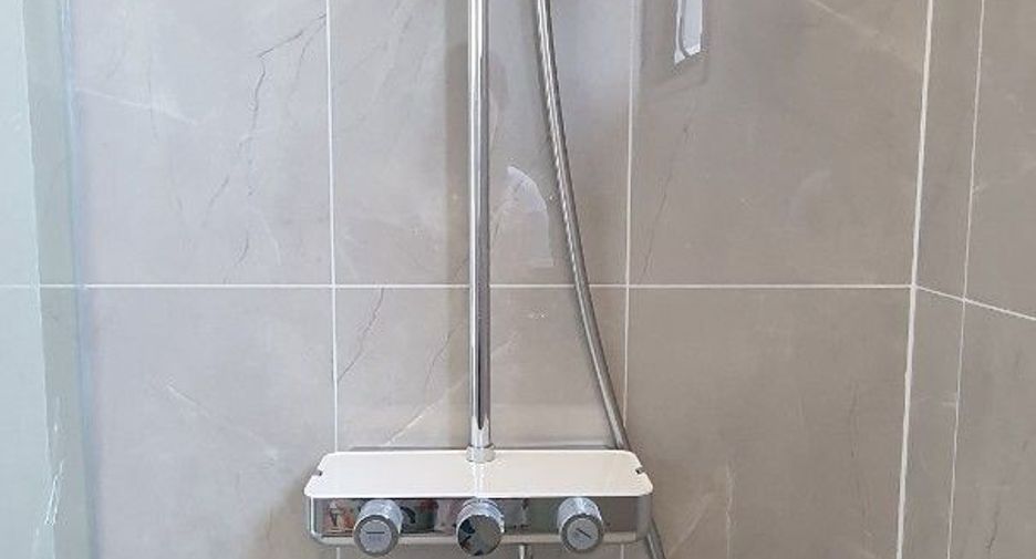 For sale 3 bedrooms condo in Phaya Thai, Bangkok