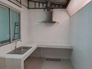 Reihenhaus zur Miete mit 3 Zimmer in Lat Phrao, Bangkok