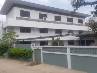 For sale そして for rent 3 ベッドルーム retail Space in Mueang Samut Prakan, Samut Prakan