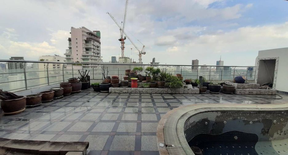Wohnung zum Kauf mit 5 Zimmer in Khlong Toei, Bangkok