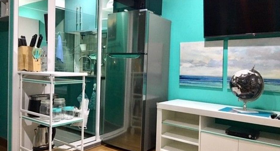 For rent 2 bedrooms condo in Phra Khanong, Bangkok
