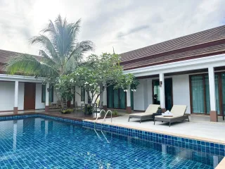 出租 4 卧室 别墅 在 Phuket Town, 普吉