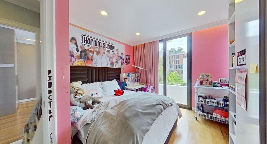 Haus zum Kauf und zur Miete mit 5 Zimmer in Watthana, Bangkok