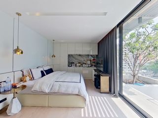 出售 和 出租 5 卧室 独立屋 在 Watthana, 曼谷