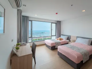 For rent 3 bedrooms apartment in Si Racha, Chonburi
