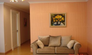 Аренда 3 спальни кондо в Пхра Кханонг, Бангкок