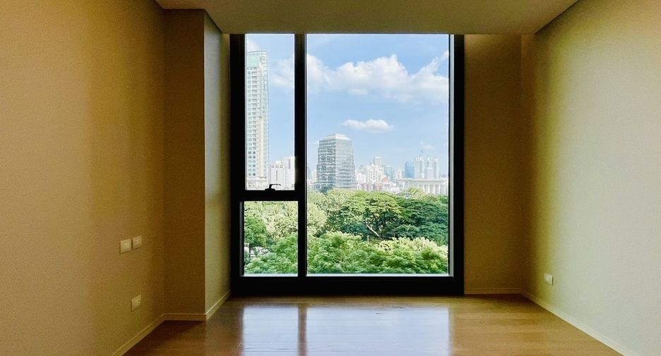 For rent 2 ベッドルーム condo in Pathum Wan, Bangkok